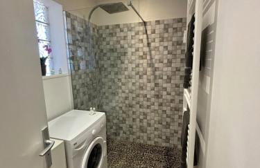 Grand studio climatisé, piscine, plage 5mn, parking gratuit - Foto 2