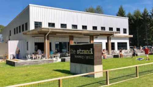 Sister Lakes Lakeside House - Sleeps 16 - Foto 2