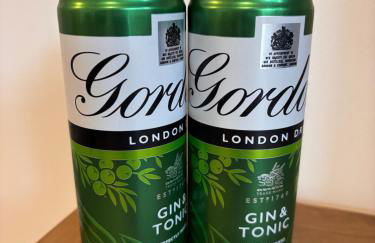 Cozy & Self Contained Garden Bungalow - Foto 9