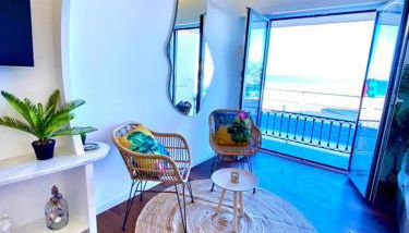 LE ROCAMARE -Superb-Atypical Sea view-A.C-WIFI - Foto 2