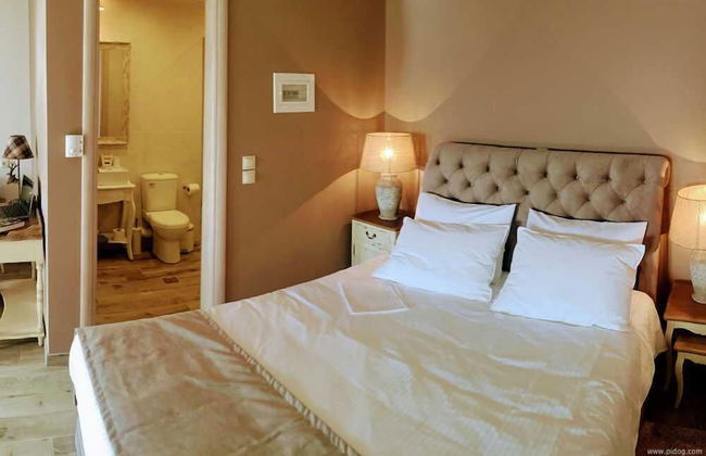 Almond House Suites Arachova - Adults Only - Foto 19