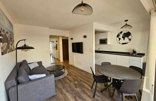 2 pièces lumineux, proche plage, parking, clim, hippodrome - Foto 4