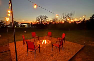 Modern Farmhouse in McDade - Foto 33