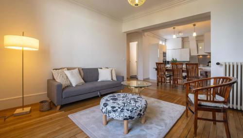 Eiffel Tower View 3BR Balcony - Foto 2