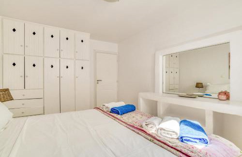 Villa by the Sea with pool Parasporos Paros 1 - Foto 39