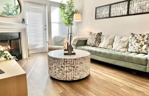 Cozy 2 Bedroom 2 Bathroom Condo with Pool, Gym, Spa - Foto 2