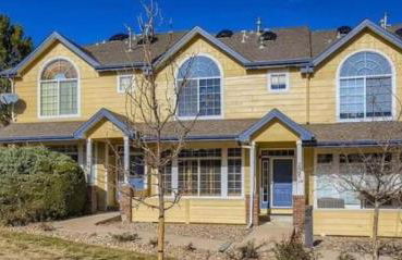 Unwind in Style in this stunning townhome retreat - Foto 24