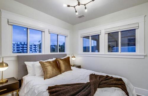 Lux Escape 2 • Views Hot Tub Games Mini Golf - Foto 36