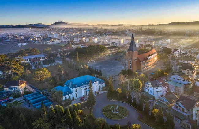 Hop-On Hop-Off Da Lat Sightseeing Bus - Photo 6