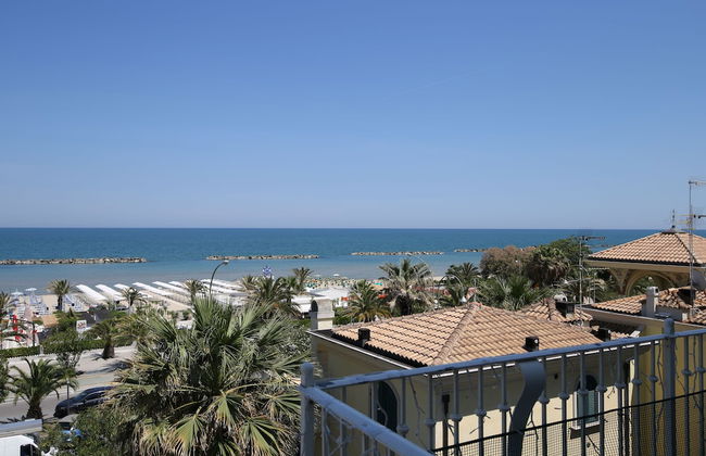 Apartment 30 Meters From the sea With 6 Beds With Full sea View - Foto 38