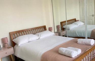 G-Floor Flat with 2 beds, 2 bathrooms, sleeps 4-6 - Foto 15