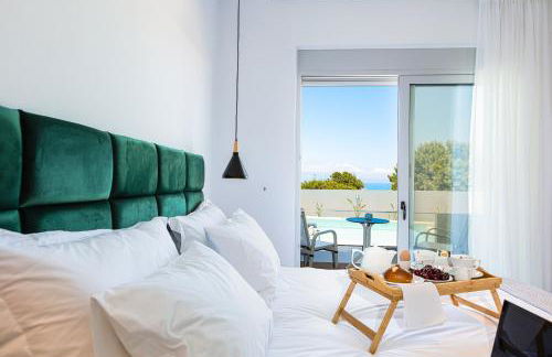 Evilio Suites, Inspired Family Retreat with Pool, Βy ThinkVilla - Foto 22