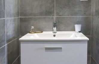 La Loge en Or - Parking public - Triplex - Proche centre et autoroute - Foto 30