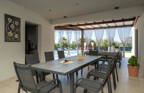 Villa Posidonia near Pula with sea view and surrounded by olive trees - Foto 17