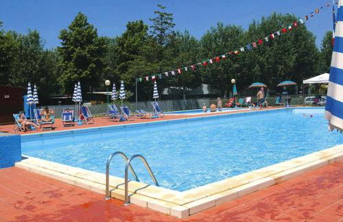 Mobile Home in Sarazena in einem Ferienpark - Foto 2