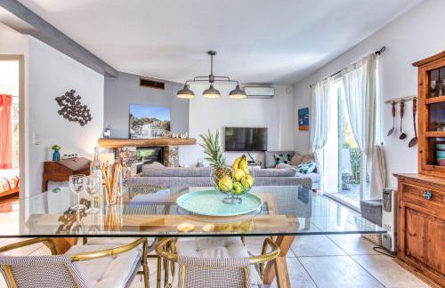 La Maison des Oliviers - Belle maison familiale avec Piscine - Foto 18