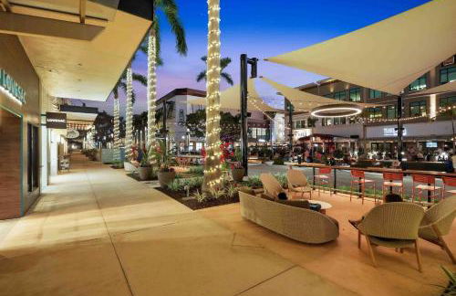 The Sunshine Social - Photo 23