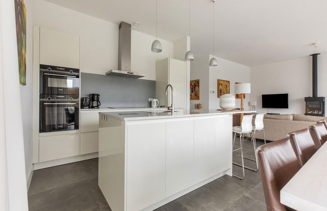 Brand new Luxury Villa on a Small-scale Park With its own Jetty - Foto 41