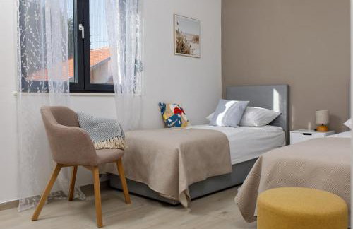 NEW - House KoStella - Drniš - Foto 19