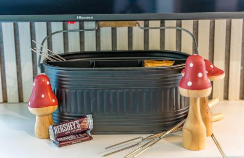 NEW Nestled Private Tiny Home Situated Near ONP - Foto 22