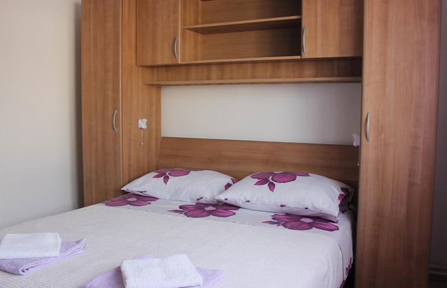 Serene Sea View Krk Apartment With Balcony - Photo 6