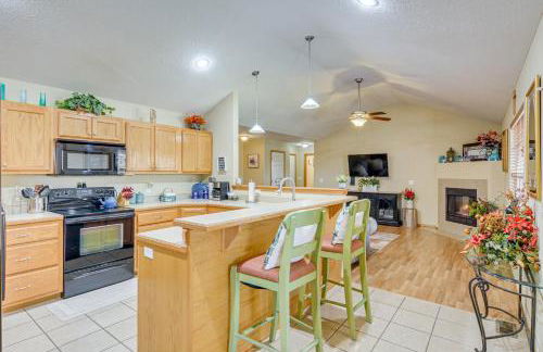 Springfield Area Retreat! Family Home with Yard - Foto 4