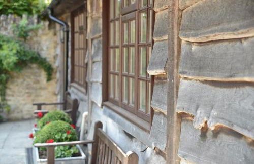 Charney Manor - Photo 41