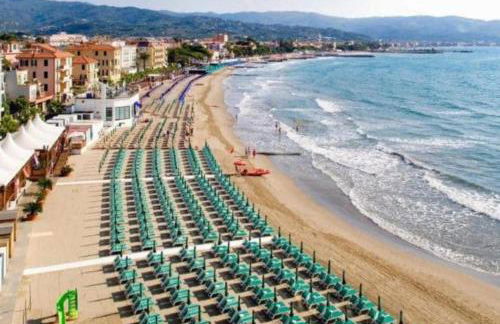 200m dal mare parking WiFi Aria Condizionata Tennis BBQ - Foto 23