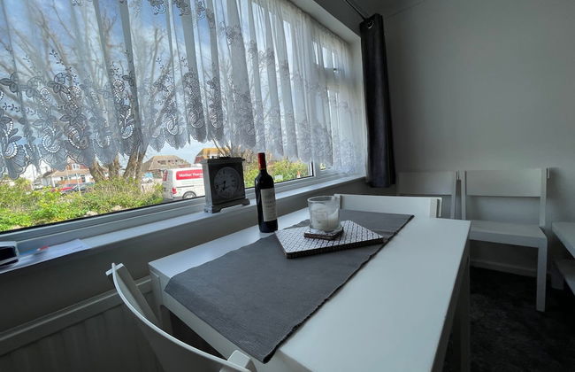 Blissful Bay Just a Stone s Throw Away - Foto 20