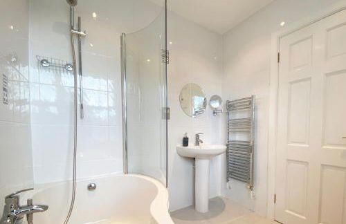 STUNNING LODGE MINUTES FROM THE SEA AND GOLF COURSE - Foto 42