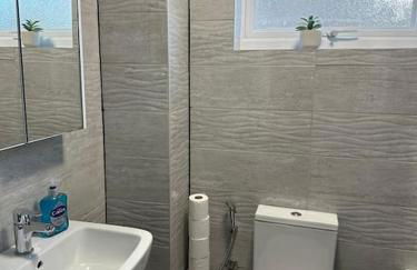 Indulgent Cozy 2 BR Home - Foto 10