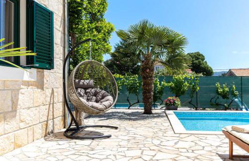 Villa Josip near Omiš , private pool - Photo 6