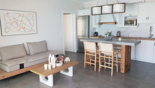 Paralia Luxury Suites - Foto 2