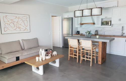 Paralia Luxury Suites - Foto 2