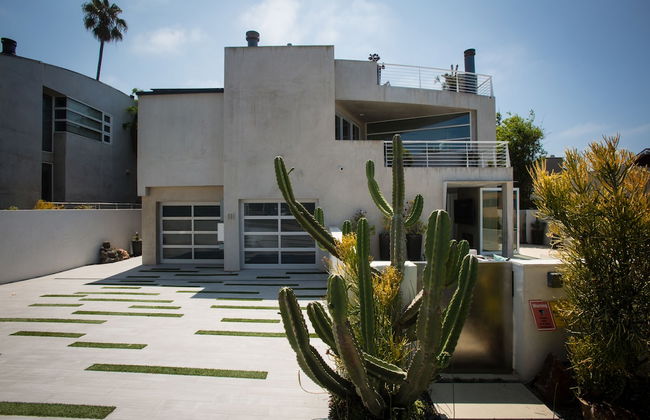 Modern Del Mar Beach Home - Photo 34