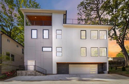 Brand-New 3Story Home with Rooftop in Midtown - Foto 42