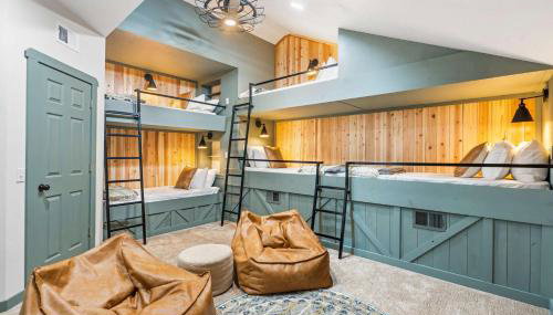 Penthouse 7 on Taneycomo - Chic Waterfront Condo! - Foto 1