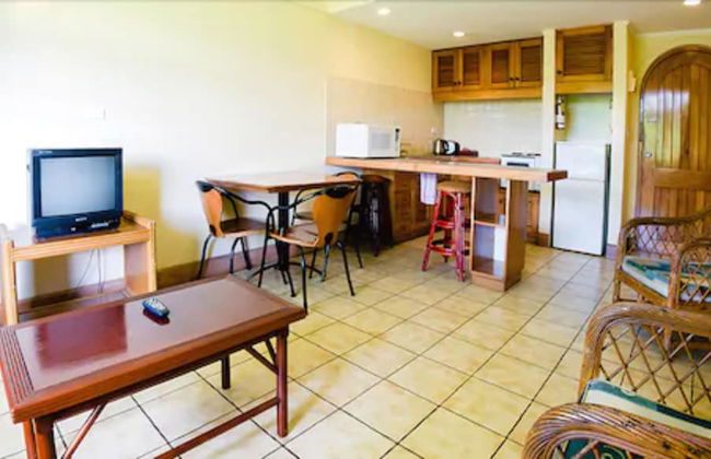 Tanoa Apartments - Photo 9