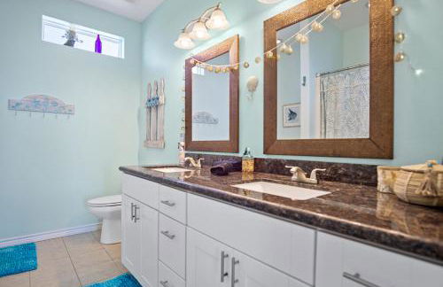 Splash Spacious 3BD 3bath Beachfront! Steps to Beach! - Photo 30