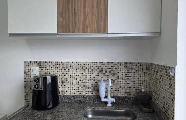 Studio João da Mata com varanda - Foto 11