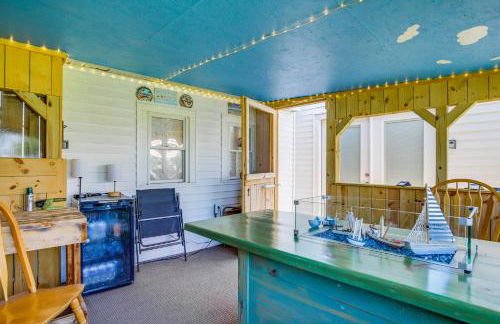 Maryland Retreat Walk to Bay, Beach and Boat Ramp! - Foto 22