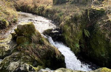 Apparemment spacieux - Foto 13