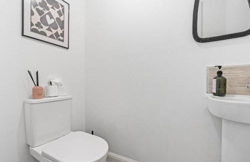 Lotus Haus - Wellington Homes - 4 BDR With Gated Parking - Foto 36