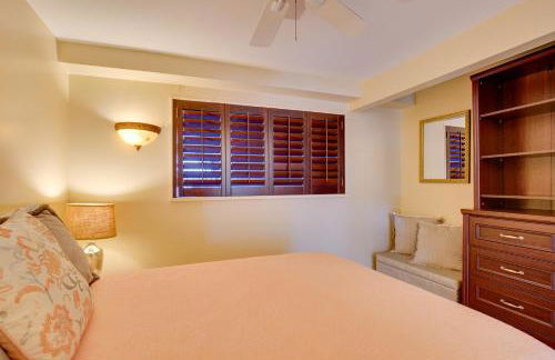 Centrally Located Kailua-Kona Condo with Lanai! - Photo 10