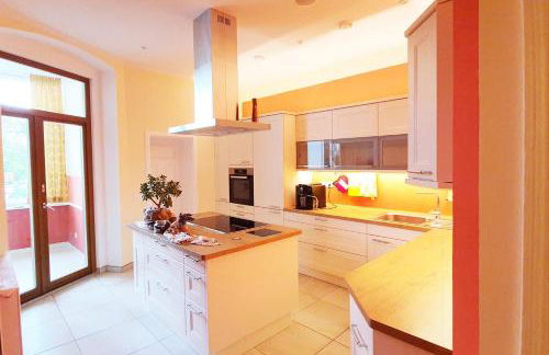 Luxus Ferienwohnung mit 4 Schlafzimmern und Wintergarten - Foto 14