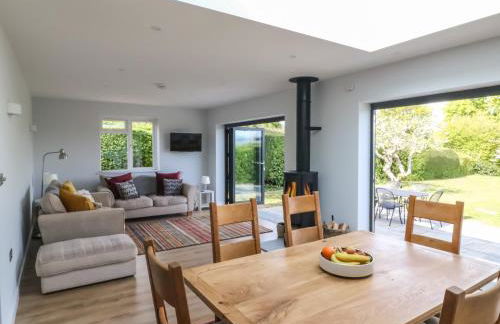 Shipton Hill View - Photo 4