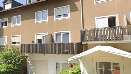 Kleines Apartment mit Balkon - Foto 3