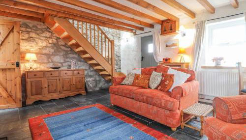 Post Office Cottage - Photo 3