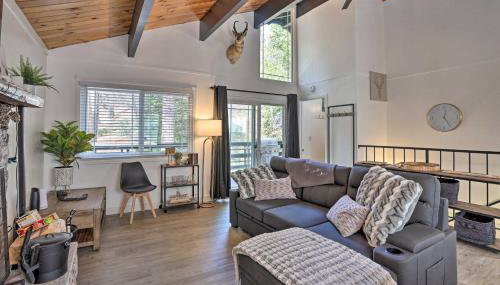 Modern Cabin w/ Game Room & Deck, Near Skiing - Foto 4