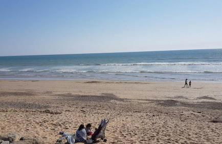 Aux Mouettes les pieds dans l'eau accès direct à la place 5 personnes - Foto 29